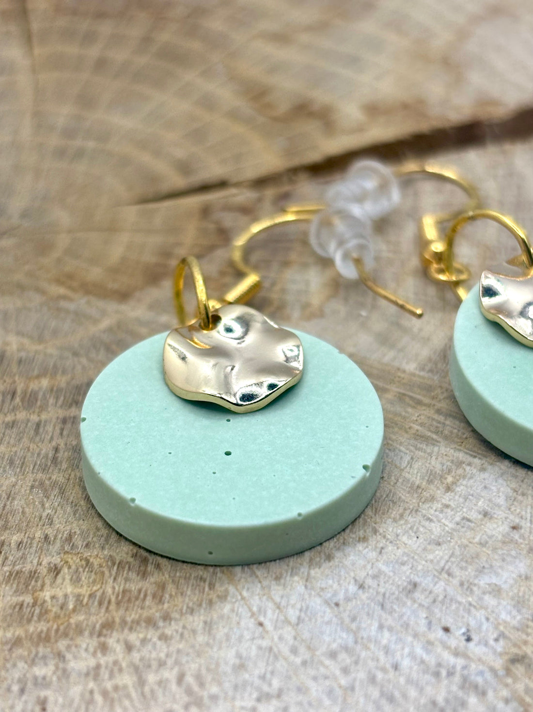 đ· FĂȘte des MĂšres : Offrir un cadeau artisanal en jesmonite, unique comme elle