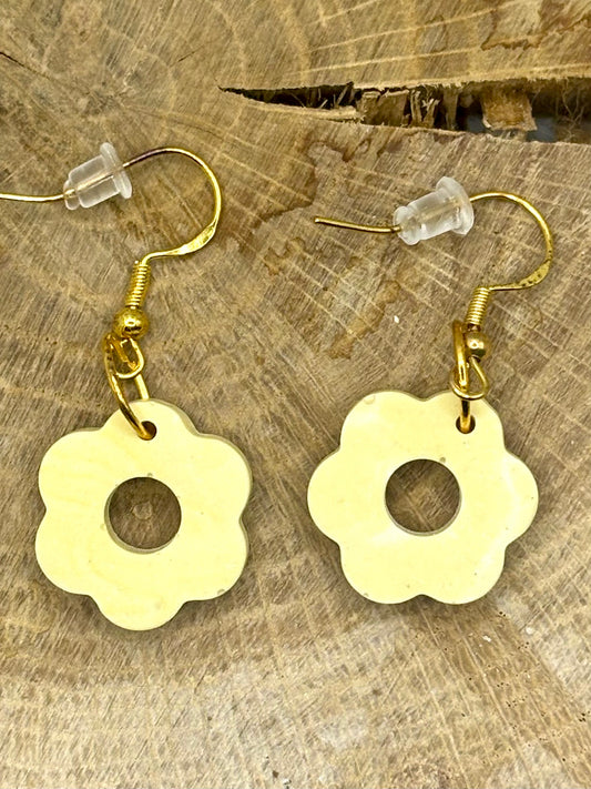 Bijoux en jesmonite et acier inoydable