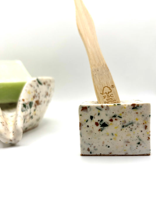 Porte-brosse à dents effet Terrazzo – Jesmonite fait main