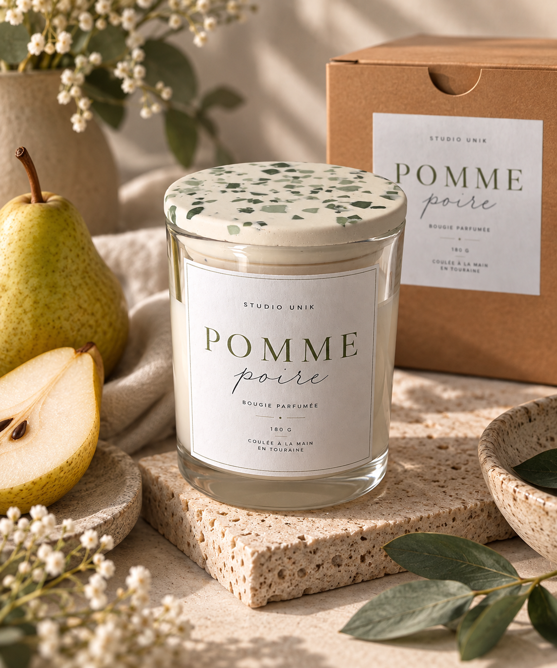 Bougie en jesmonite Terrazzo vert, senteur pomme poire, fait main Studio Unik