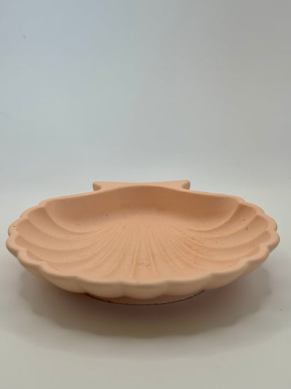 Jesmonite shell dish