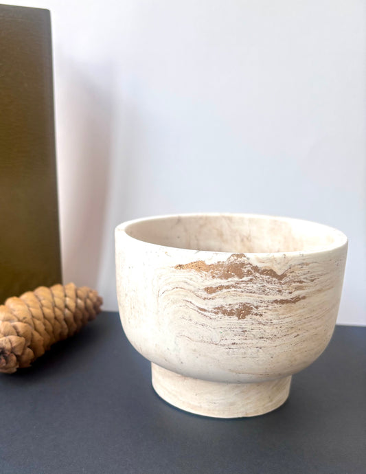 Coupelle en jesmonite marbré beige, brun et doré – création artisanale Studio Unik